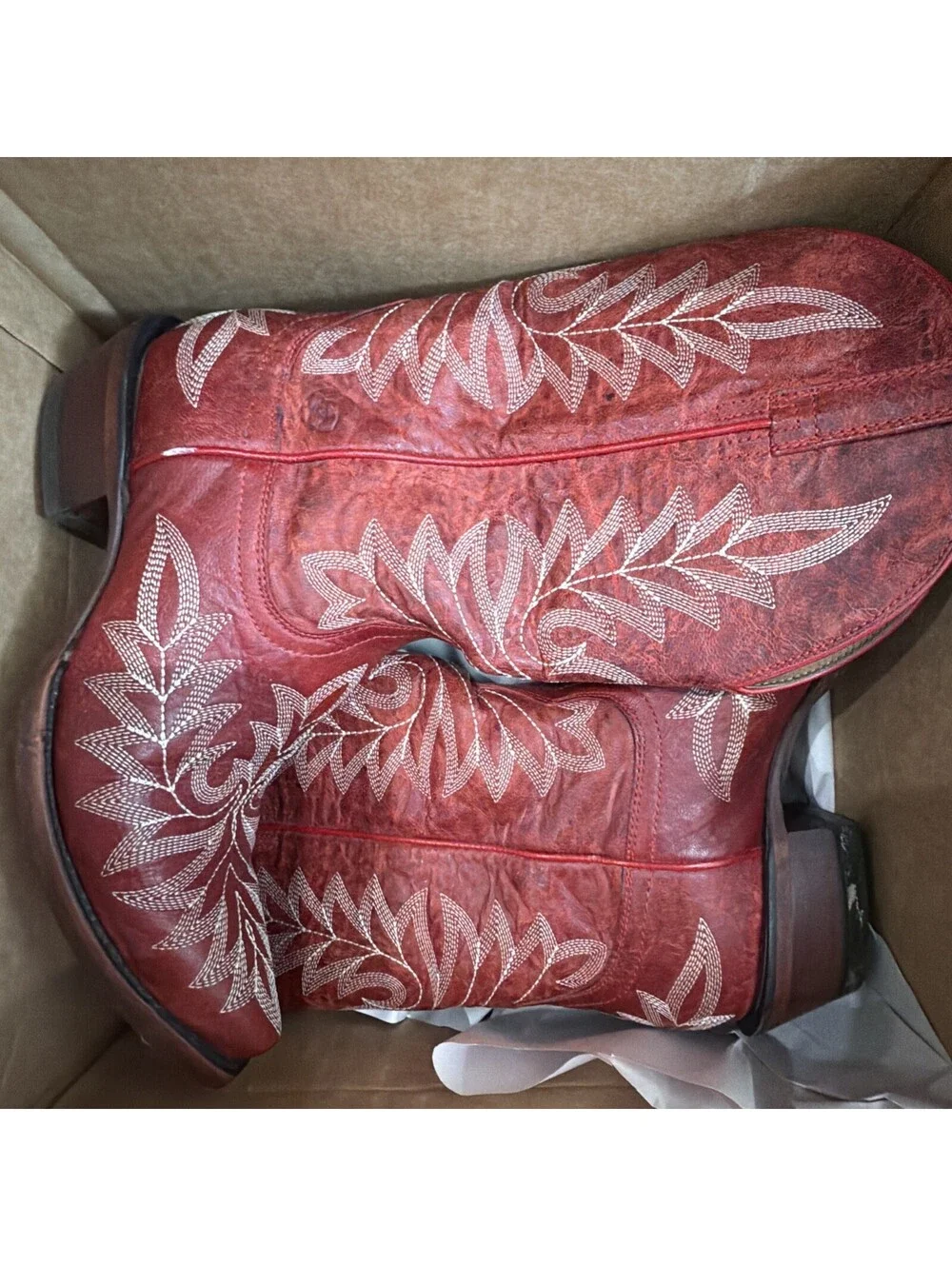 Ariat Red Leather Western Cowboy Boots Womens Size 8B Embroidered Design